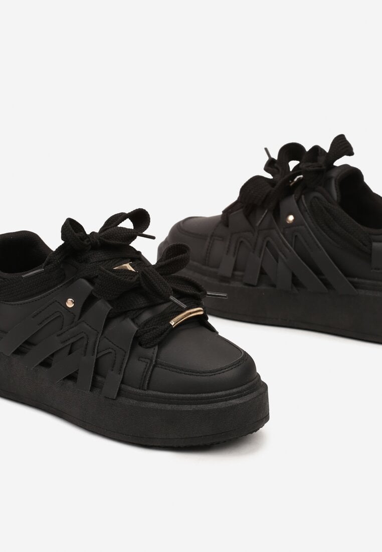 Czarne Sneakersy na Grubej Podeszwie z Ozdobnymi Paskami Leristhra