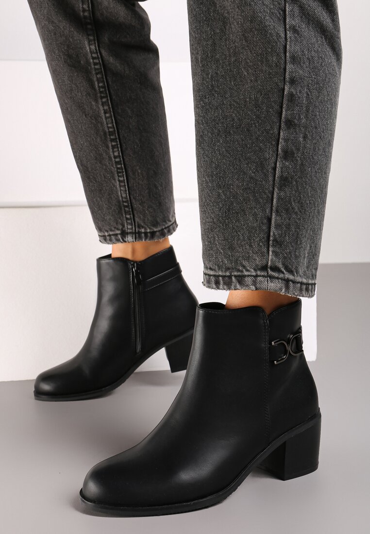 Botine Negre