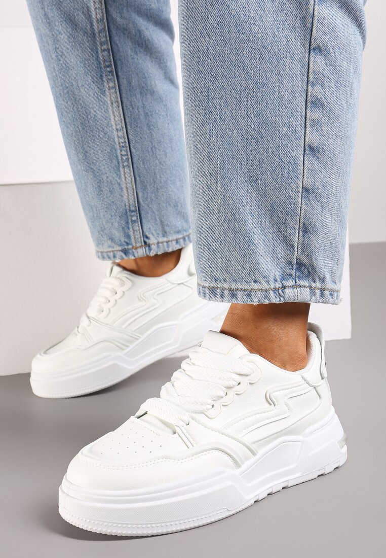 Białe Sneakersy na Grubej Podeszwie z Ozdobnymi Wstawkami Beriona