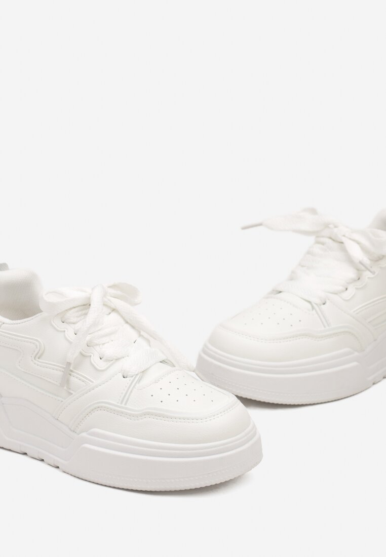 Białe Sneakersy na Grubej Podeszwie z Ozdobnymi Wstawkami Beriona