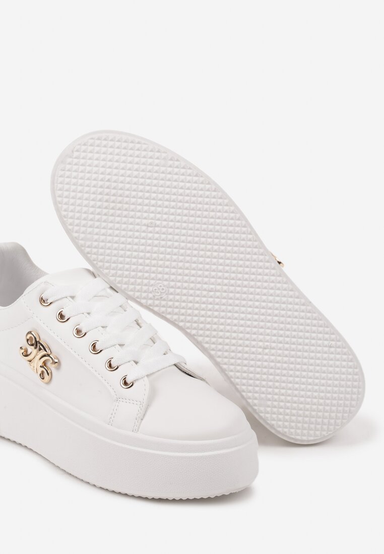 Biało-Złote Sneakersy na Grubej Podeszwie Ozdobione Metaliczną Aplikacją Rexiana