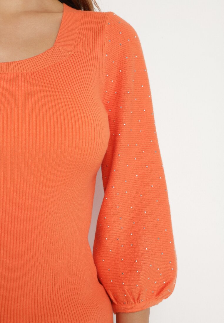 Pomarańczowy Sweter z Lekko Bufiastymi Rękawami o Długości 7/8 z Cyrkoniami Irissi