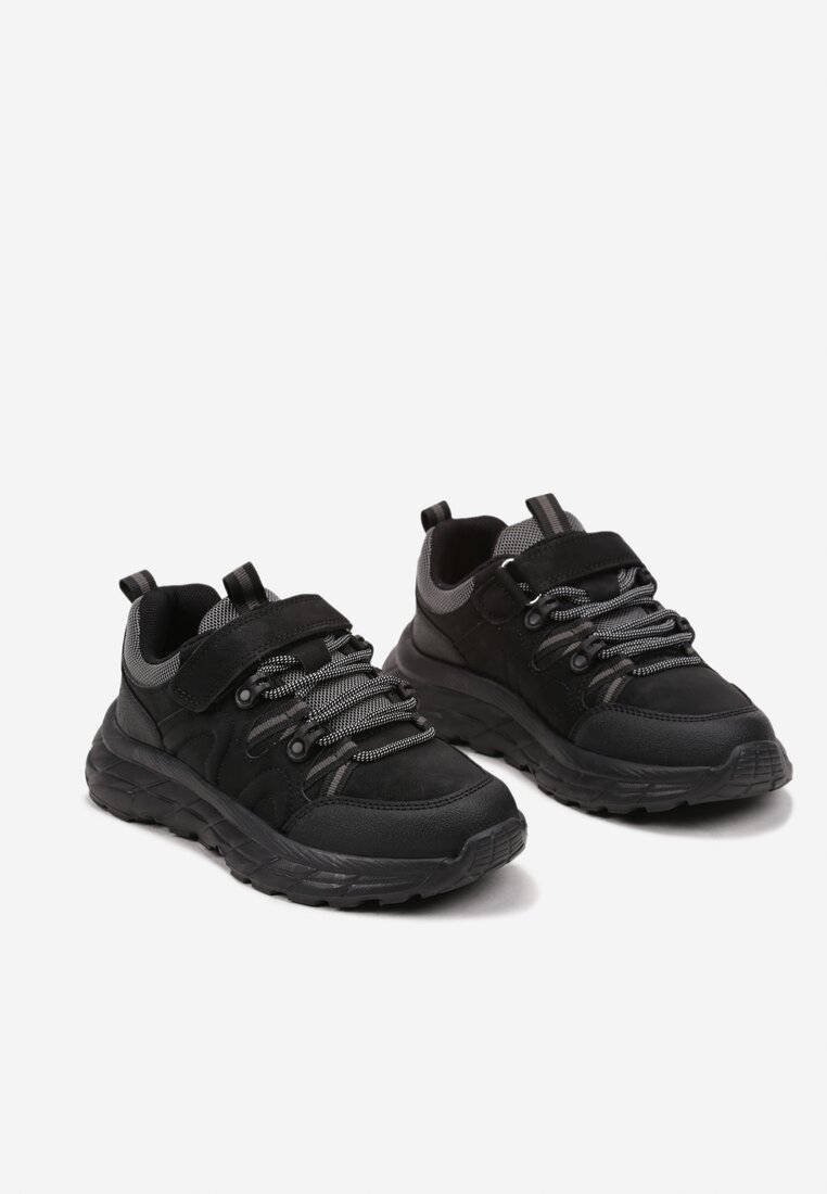 Czarne Płaskie Buty Sportowe Sneakersy z Tłoczoną Podeszwą na Rzep Olirae