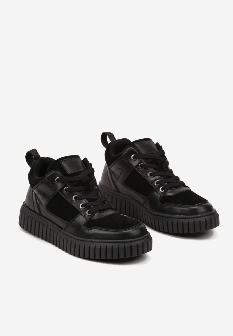 Czarne Skórzane Sneakersy na Grubej Tłoczonej Podeszwie Eriliane