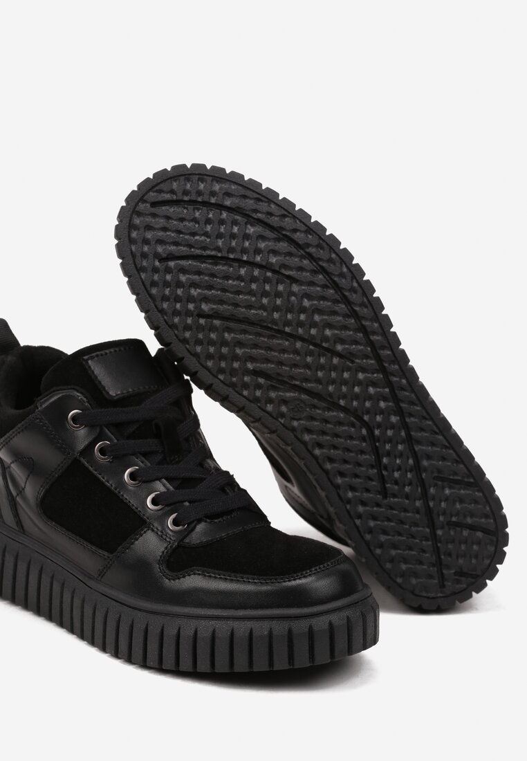 Czarne Skórzane Sneakersy na Grubej Tłoczonej Podeszwie Eriliane