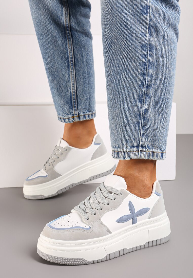 Biało-Szare Sznurowane Sneakersy na Grubszej Podeszwie z Geometrycznym Wzorem Sairana