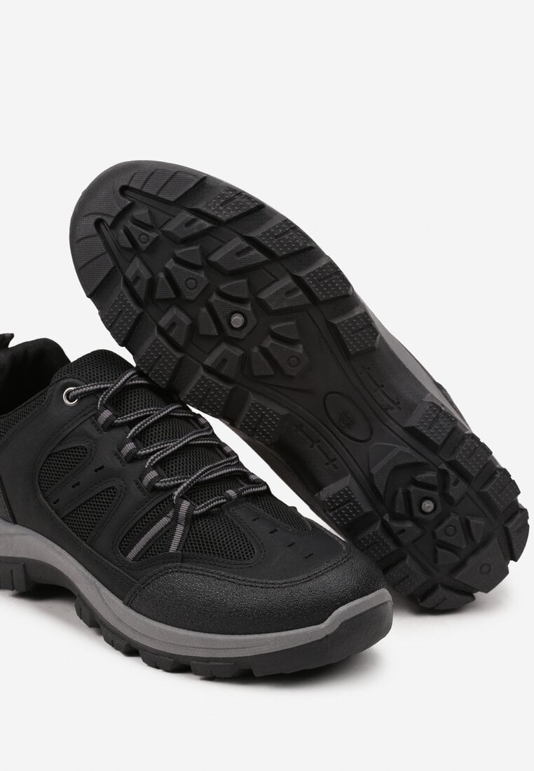 Pantofi trekking Negri
