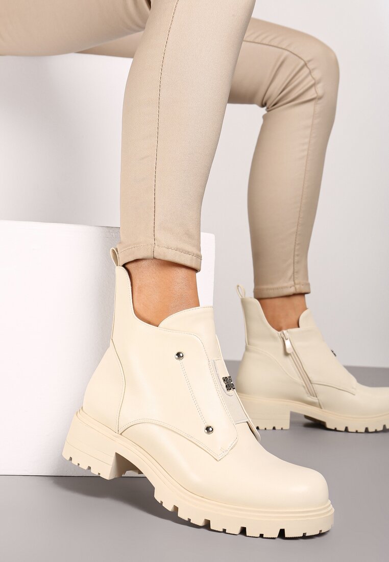 Botine Bej