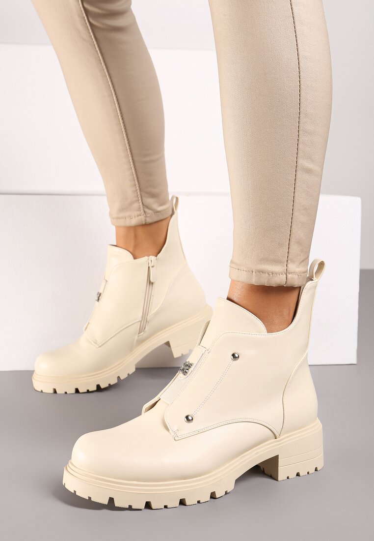 Botine Bej
