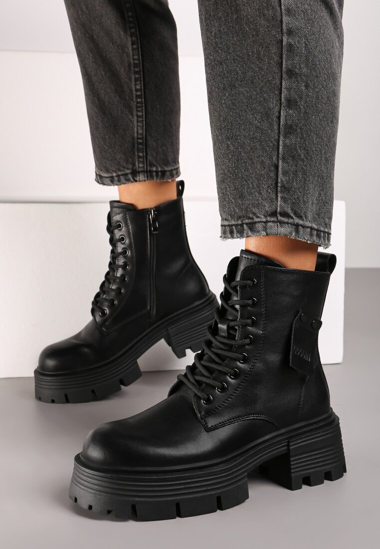 Botine Negre