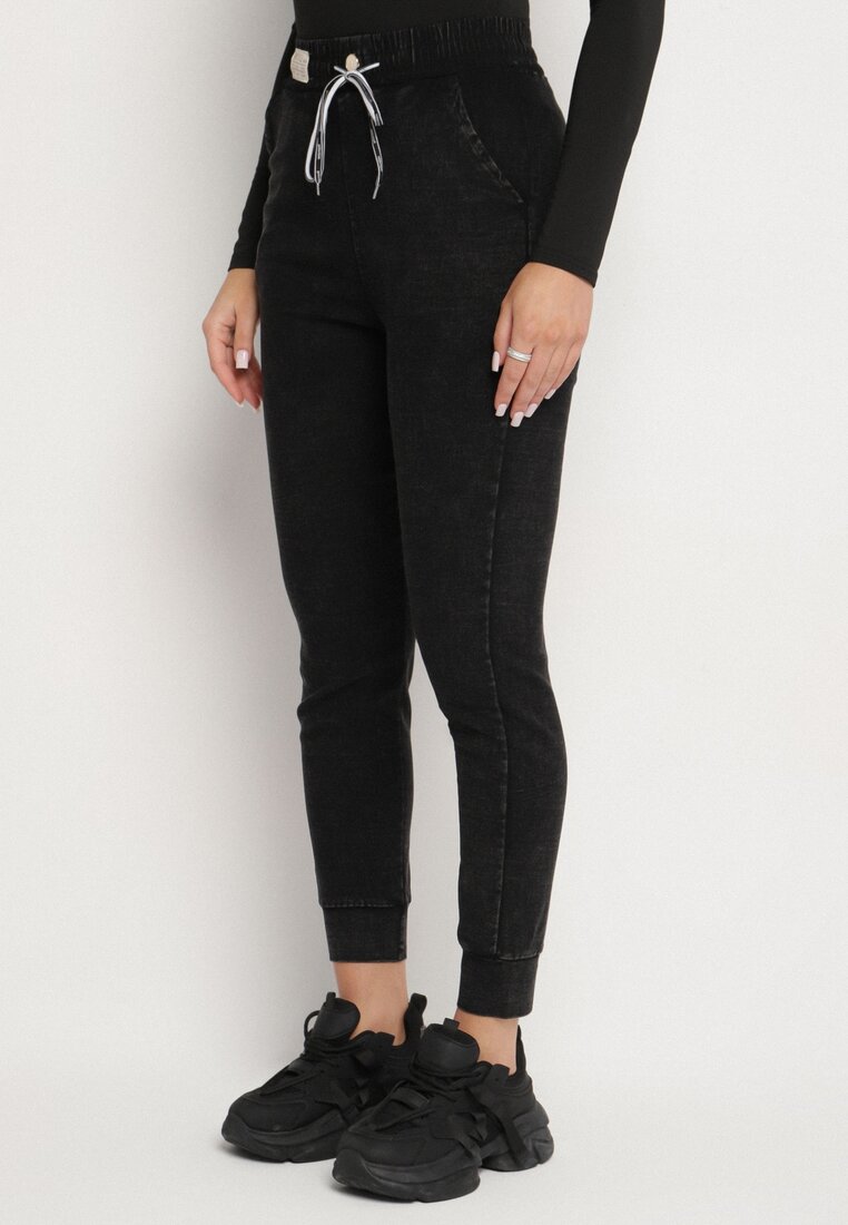 Pantaloni Negri