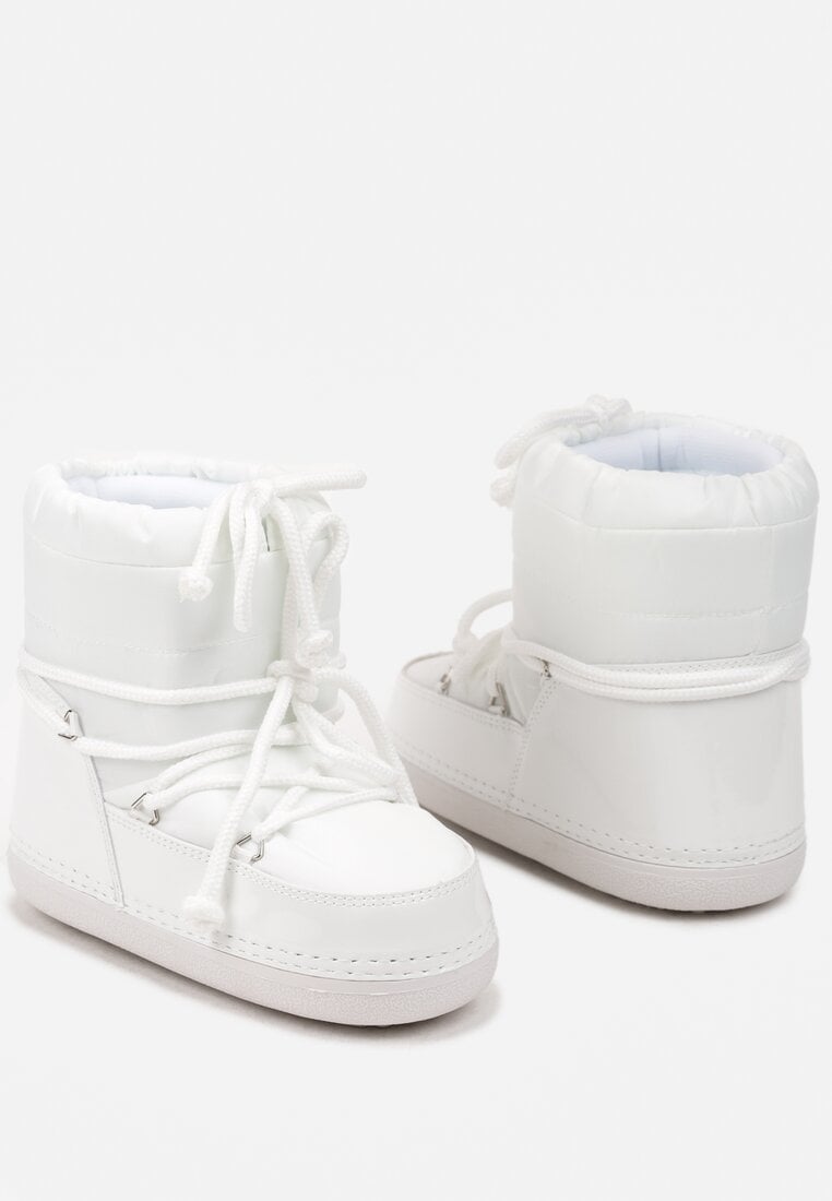 Białe Sznurowane Śniegowce na Płaskiej Podeszwie ze Ściągaczem Cialora