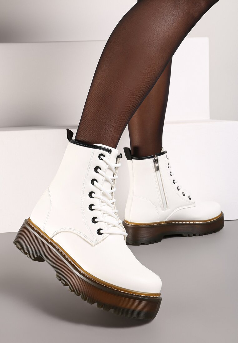 Botine Albe