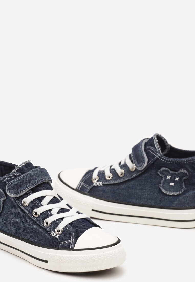 Granatowe Trampki za Kostkę z Denimu Zapinane na Rzep z Aplikacją przy Cholewce Vailee