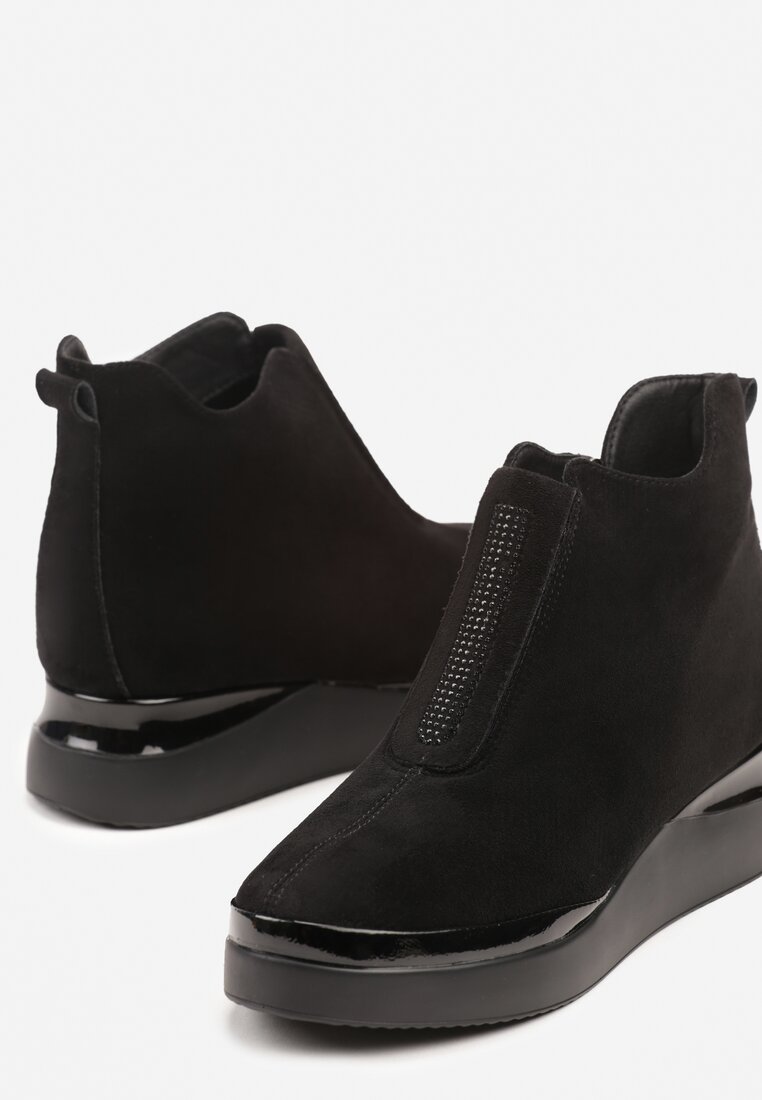Botine Negre