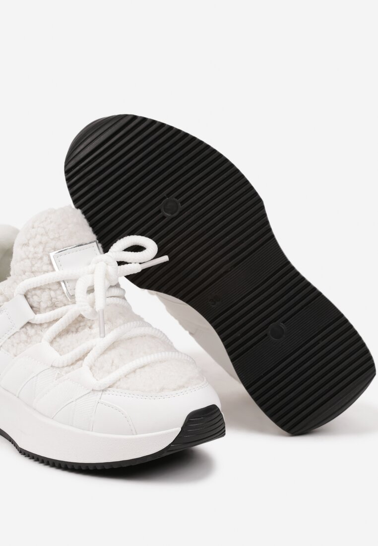 Białe Sneakersy z Futerkiem Typu Baranek na Grubej Podeszwie Zinithara