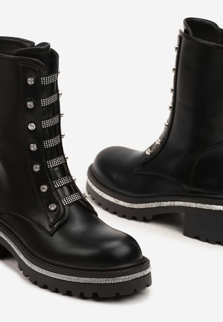 Botine Negre