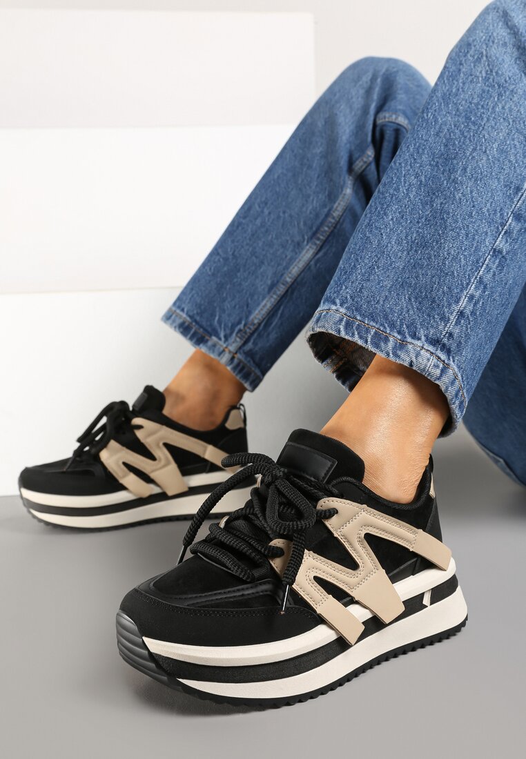Czarno-Beżowe Sznurowane Sneakersy na Grubej Podeszwie z Paskami Innaretis