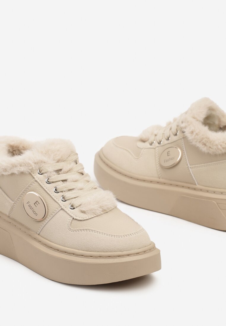 Beżowe Sznurowane Sneakersy  na Grubej Podeszwie z Futerkiem i Aplikacją Tinivra