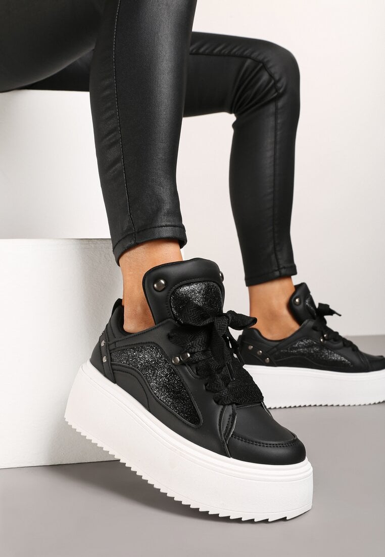 Czarne Sneakersy na Grubej Podeszwie z Podwójnym Sznurowaniem Weriella