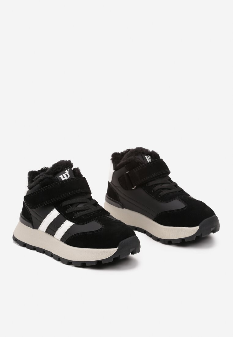 Czarne Płaskie Ocieplane Buty Sportowe Sneakersy Ozdobione Paskami i Gumkami Fezirina