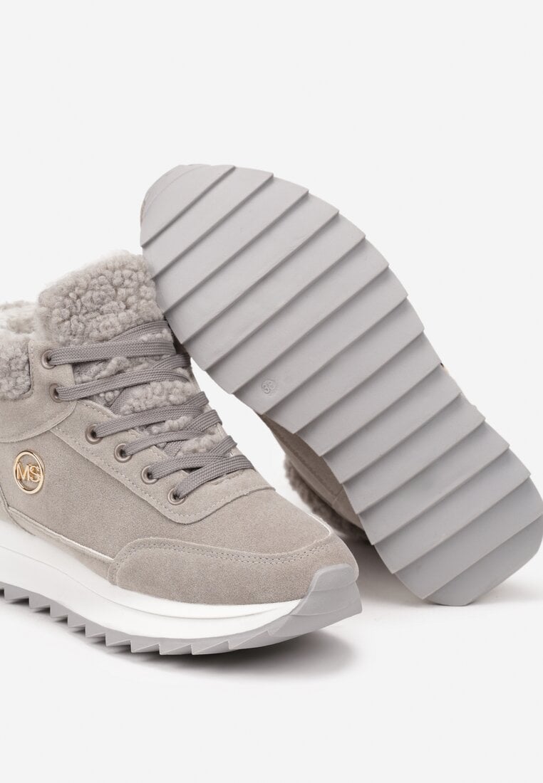 Szare Sneakersy z Imitacji Zamszu Mocno Ocieplane Futrem Metarilea