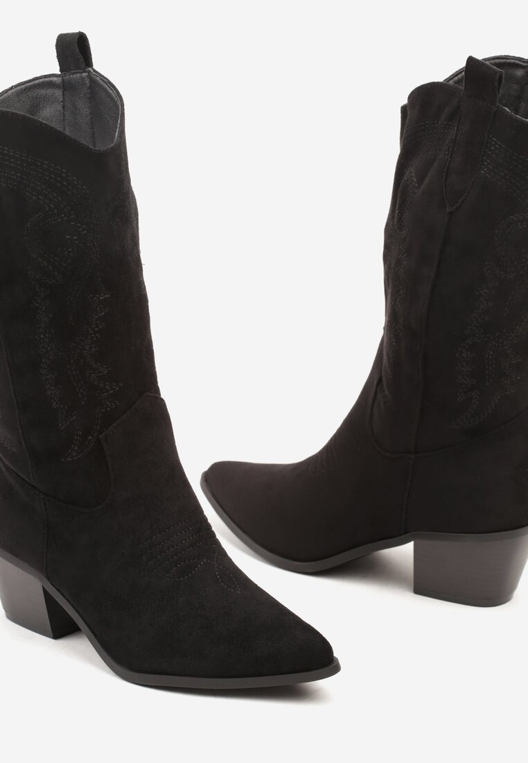 Czarne Botki Kowbojki z Imitacji Zamszu na Słupku Zdobione Przeszyciami Ventinnora