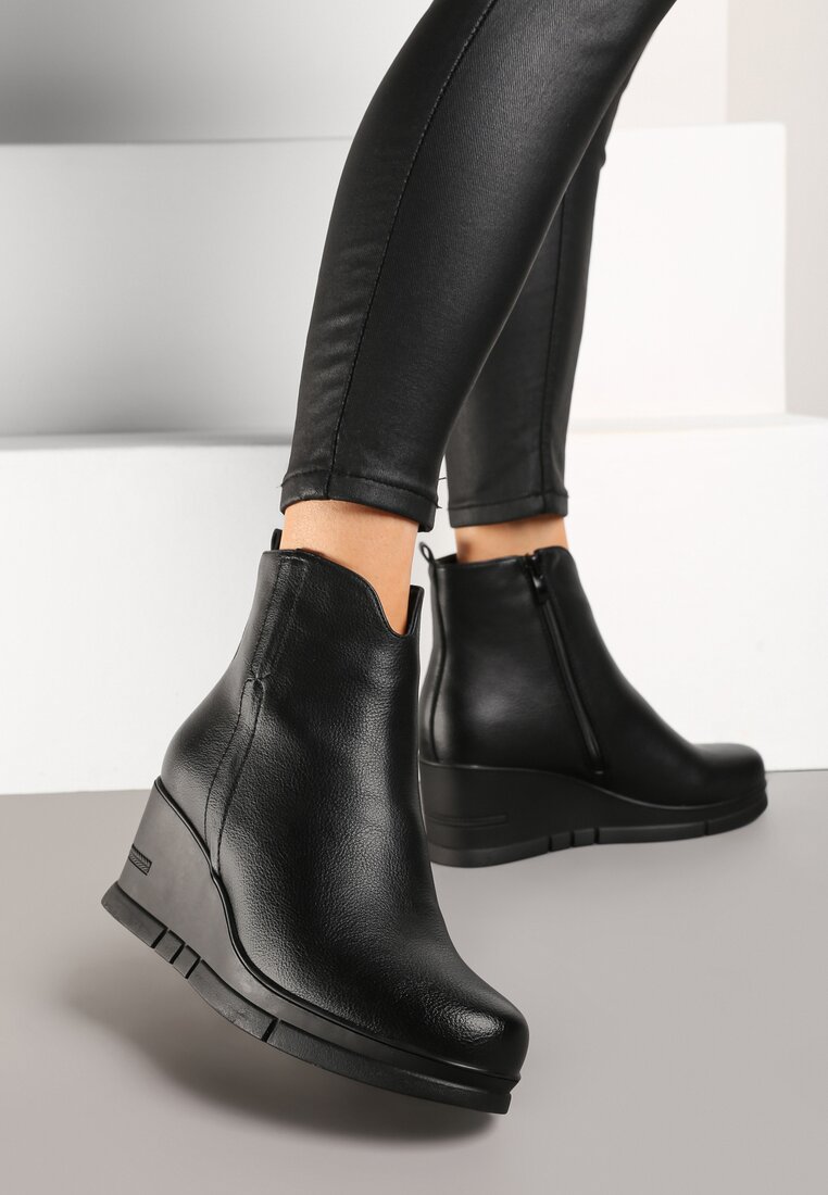 Botine Negre