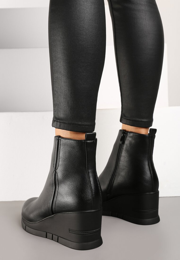 Botine Negre