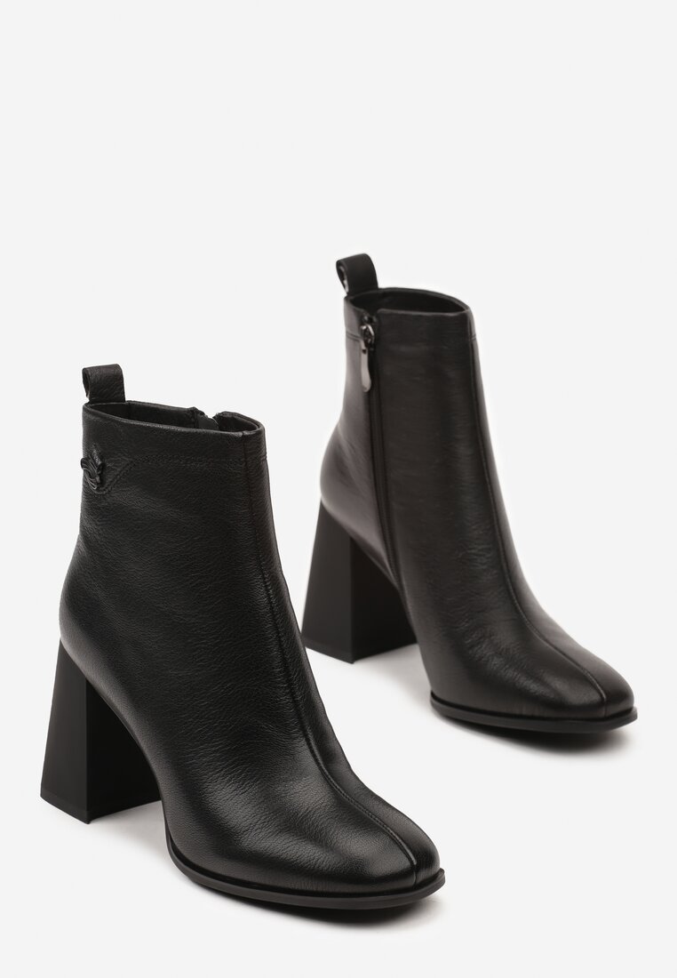 Botine Negre