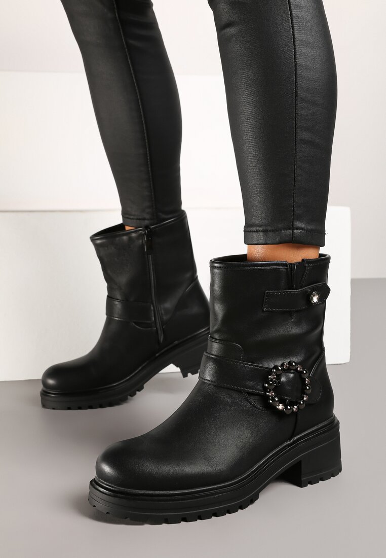 Botine Negre