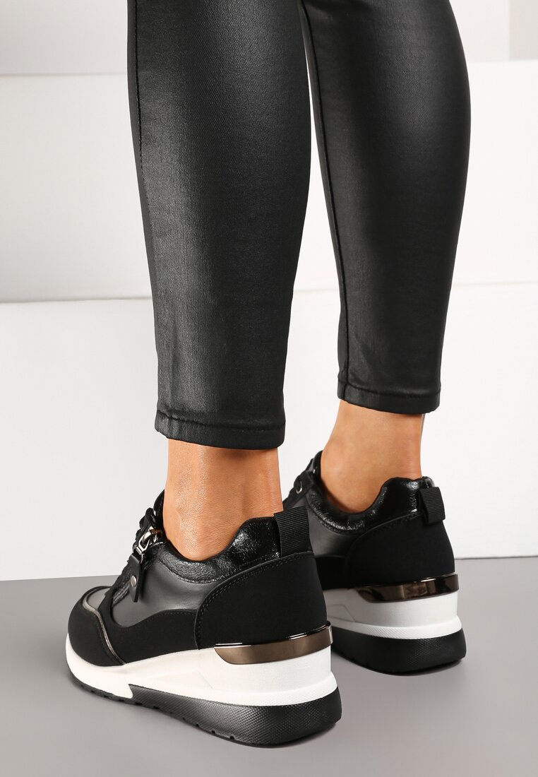 Czarne Sneakersy na Koturnie Ozdobione Suwakiem Mialara