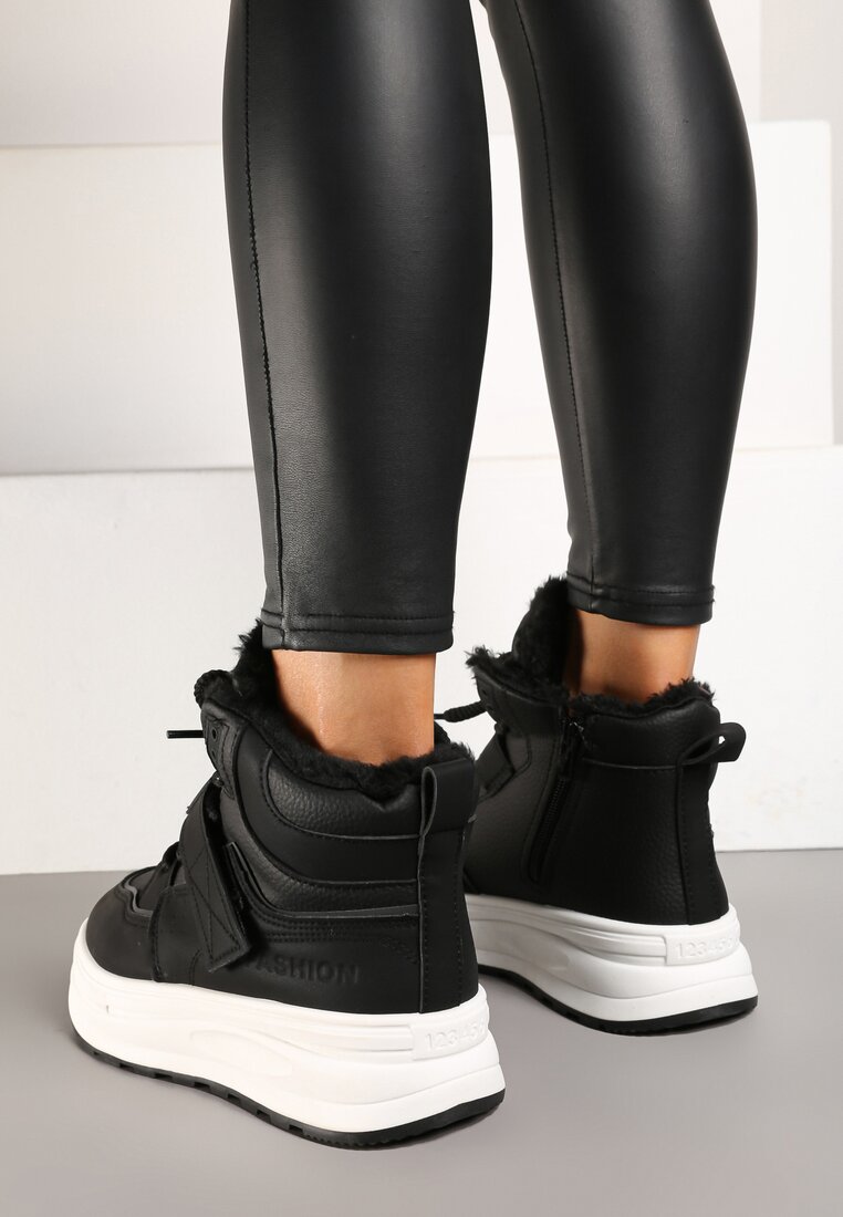 Czarne Sneakersy Ocieplane na Płaskiej Podeszwie z Wysoką Cholewką Rialithra