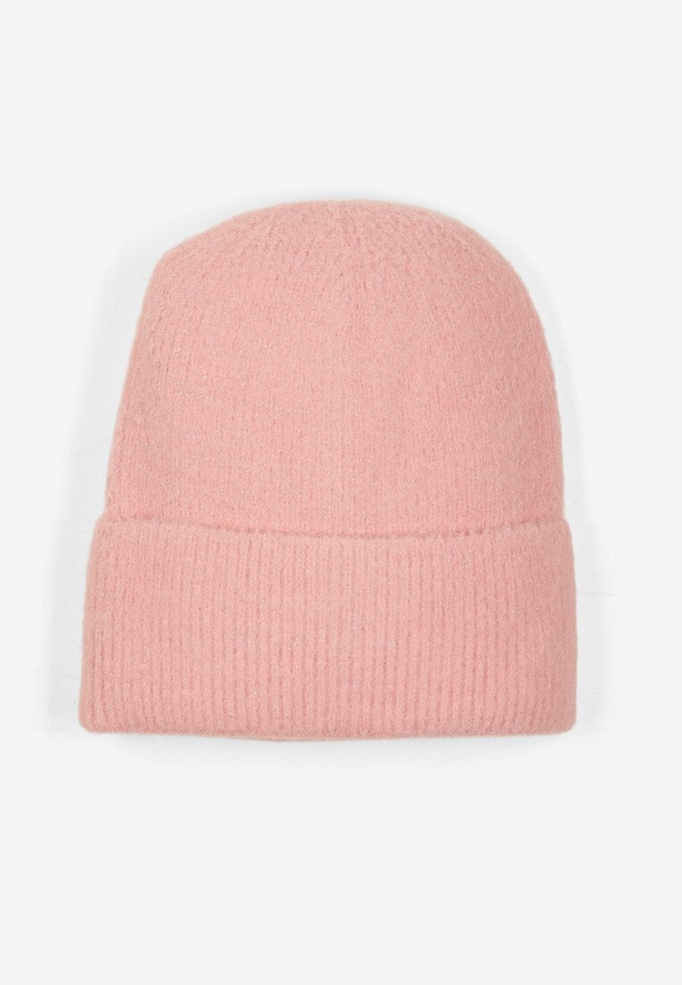 Różowa Czapka Ozdobiona Wywinięciem i Metaliczną Nicią Temirina