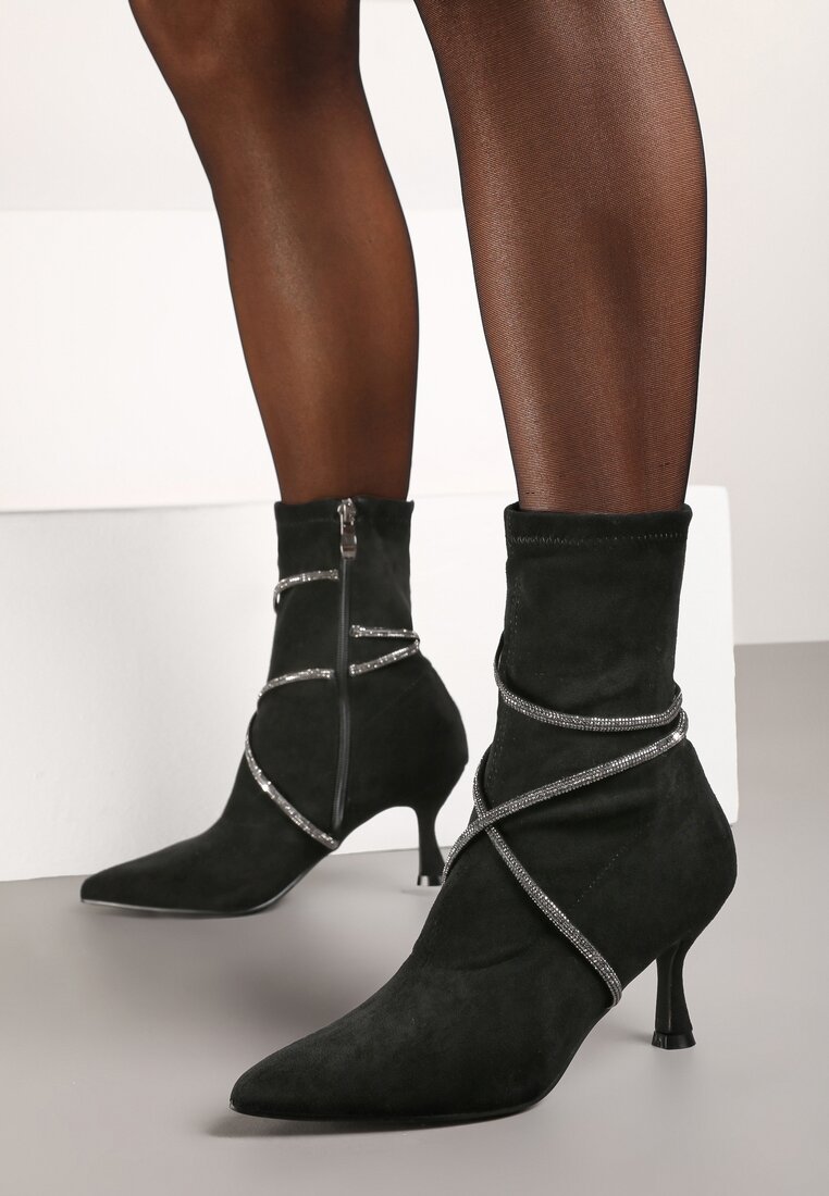 Botine Negre