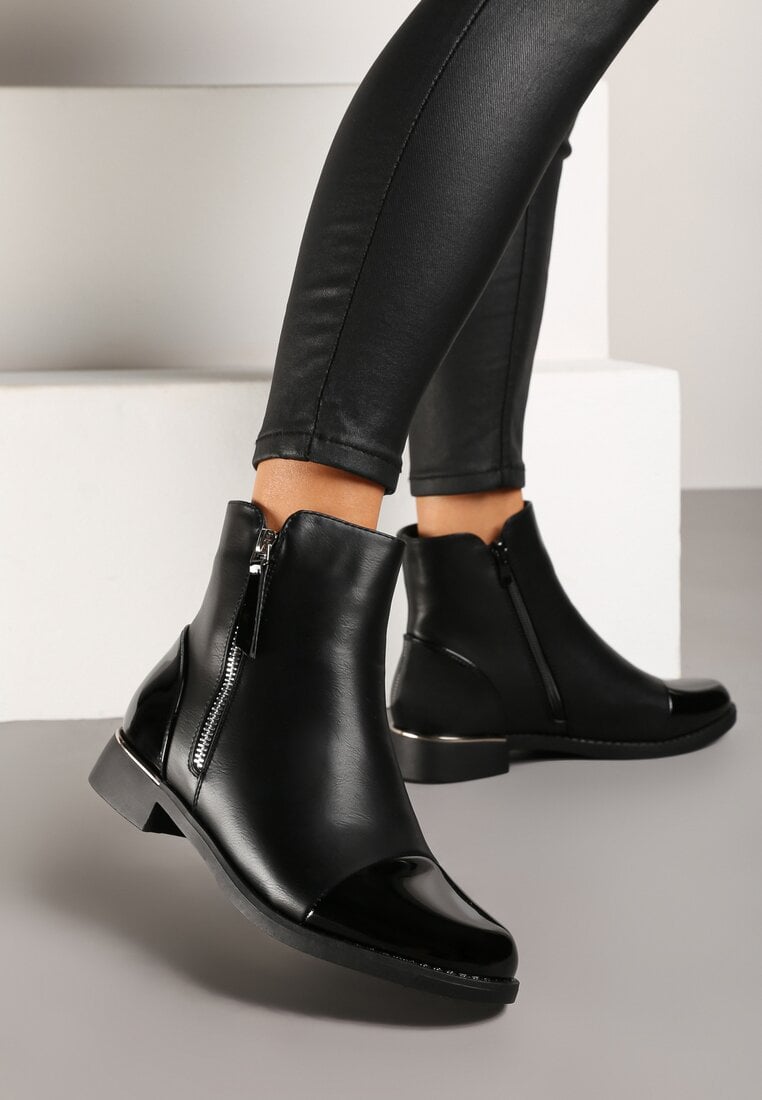 Botine Negre