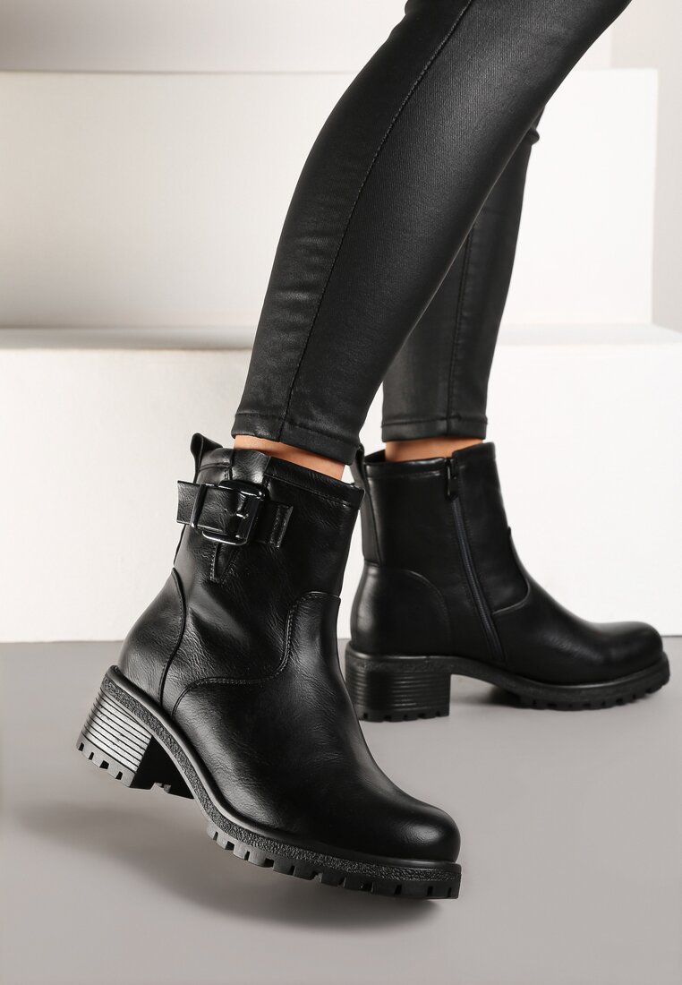 Botine Negre