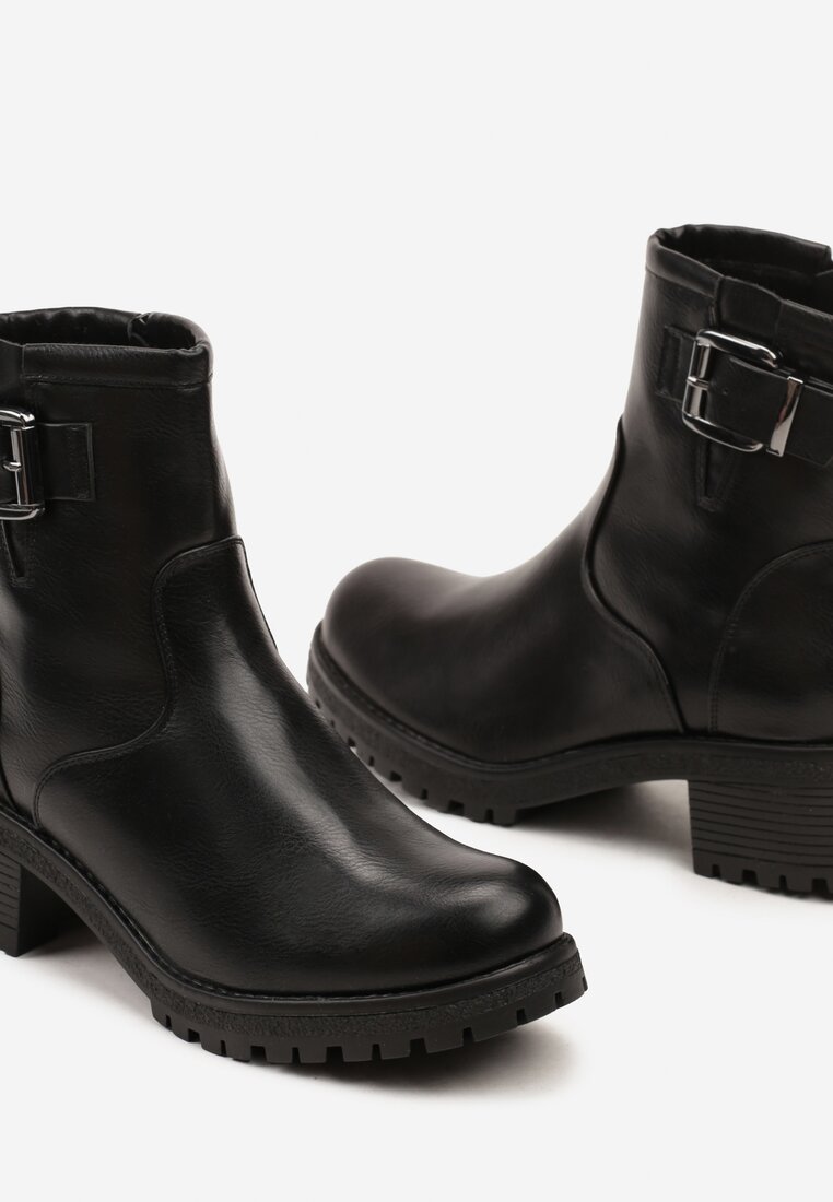 Botine Negre