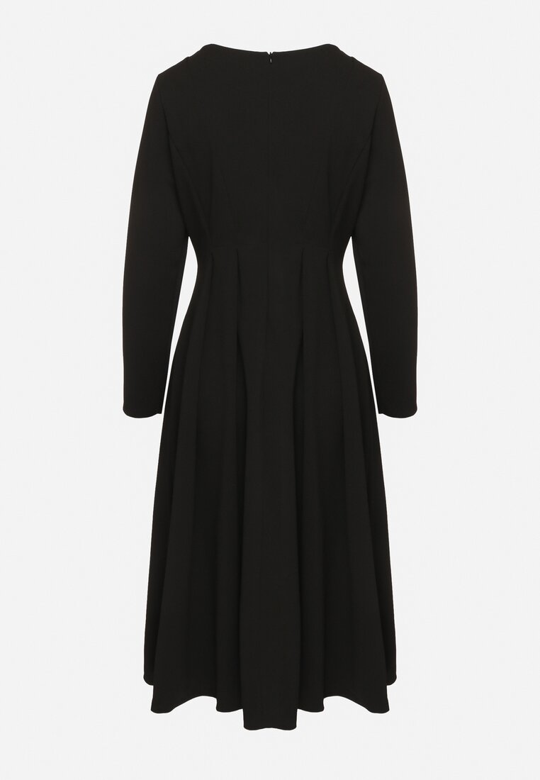Czarna Elegancka Sukienka Rozkloszowana Temarielis