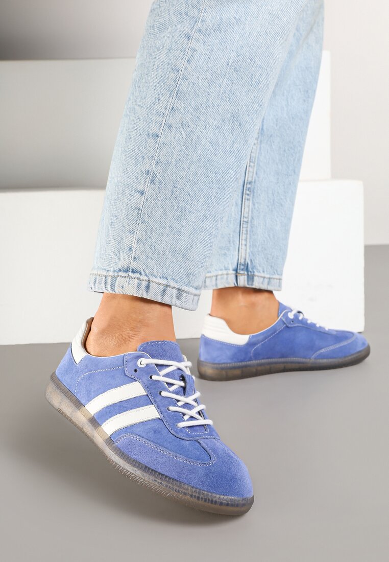 Niebieskie Skórzane Sneakersy na Płaskiej Podeszwie Ozdobione Paskami Nelavirae