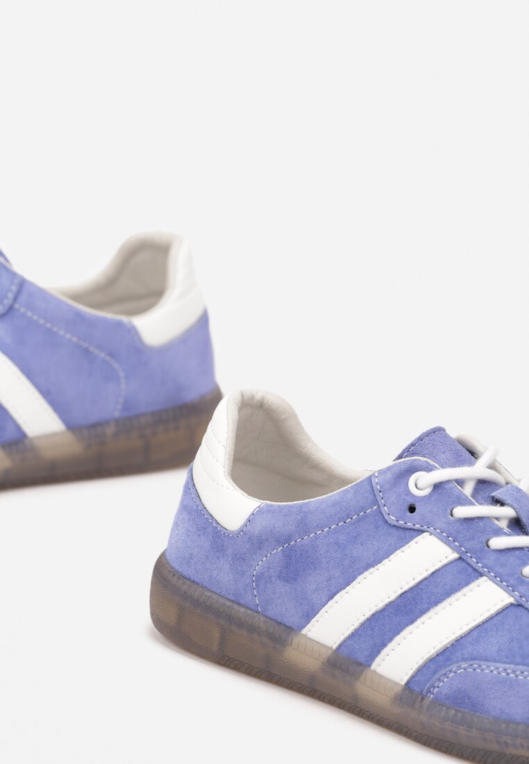 Niebieskie Skórzane Sneakersy na Płaskiej Podeszwie Ozdobione Paskami Nelavirae