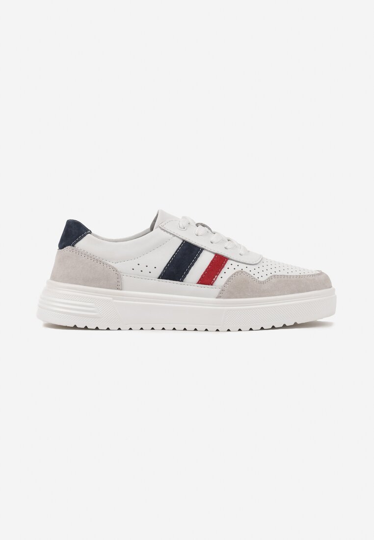 Biało-Granatowe Skórzane Sneakersy na Płaskiej Podeszwie z Perforacją i Ozdobione Paskami Terili