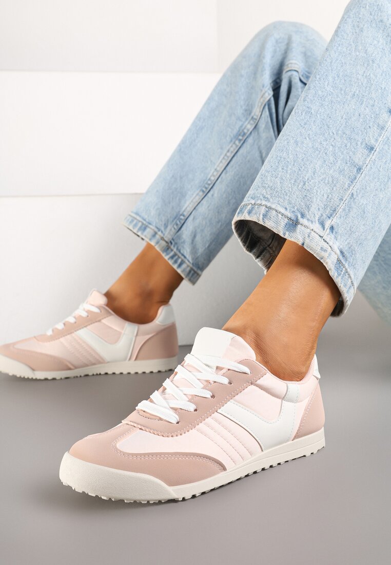 Różowe Sneakersy w Stylu Kultowych Tenisówek Felandris