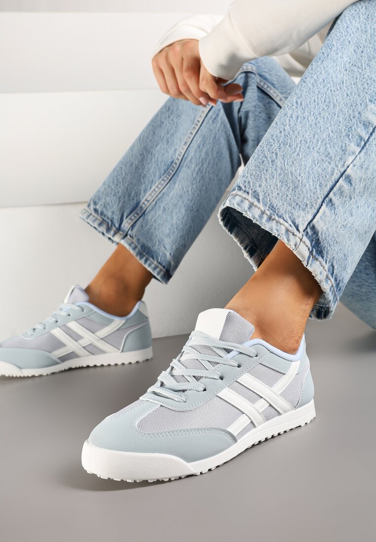 Jasnoniebieskie Płaskie Sneakersy Ozdobione Paskami Almi