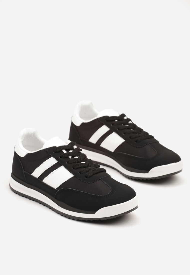 Czarne Sneakersy Tenisówki z Ozdobnymi Paskami Flormi