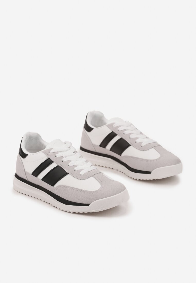 Biało-Czarne Sneakersy Tenisówki z Ozdobnymi Paskami Flormi