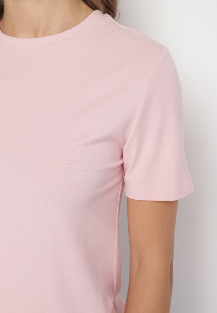 Różowy Wiskozowy T-shirt w Klasycznym Stylu Arivoria
