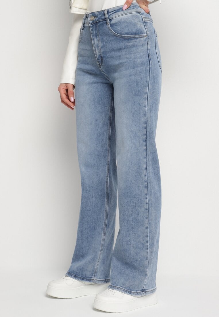 Niebieskie Jeansy o Szerokim Kroju z Regularnym Stanem Ravionis