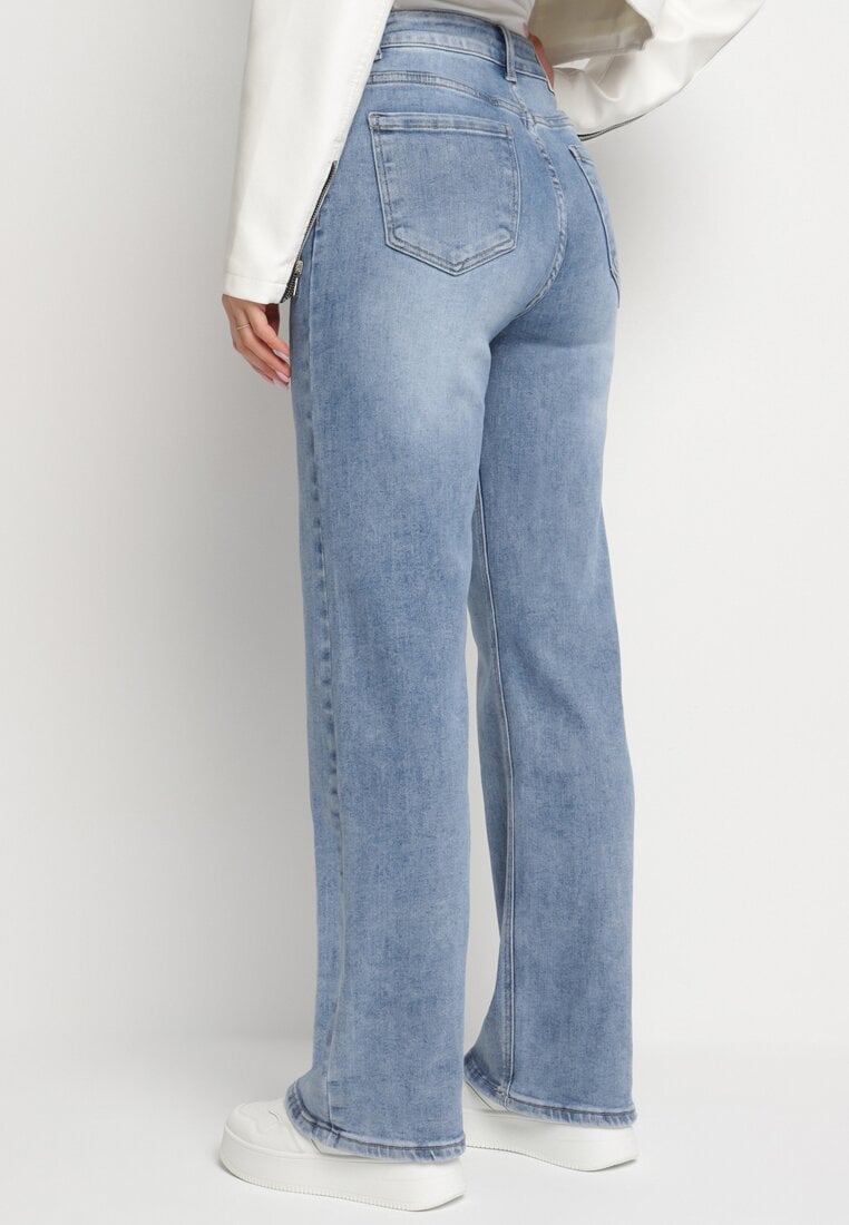 Niebieskie Jeansy o Szerokim Kroju z Regularnym Stanem Ravionis