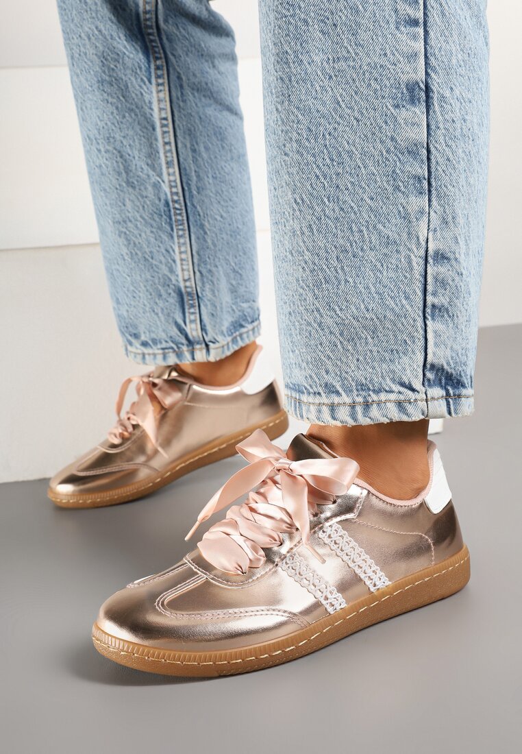 Sneakers Culoarea șampaniei